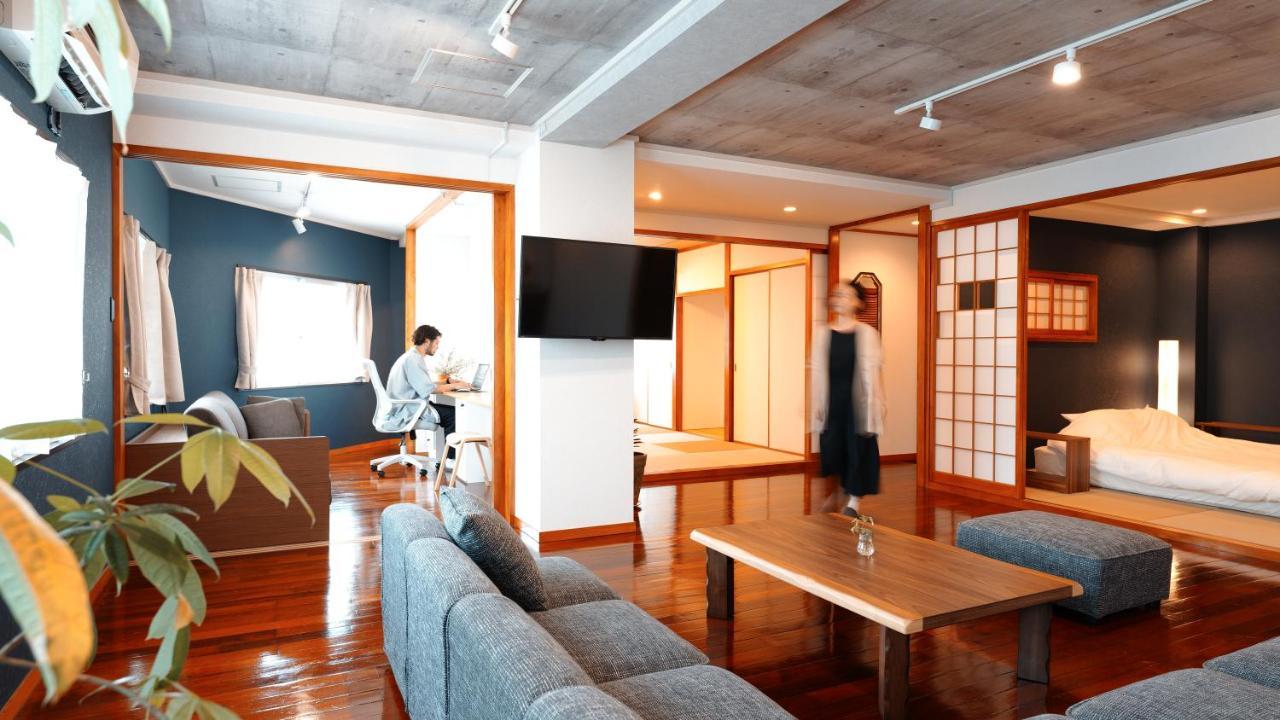 琉球モダン宿りゅうだん Naha Exterior foto